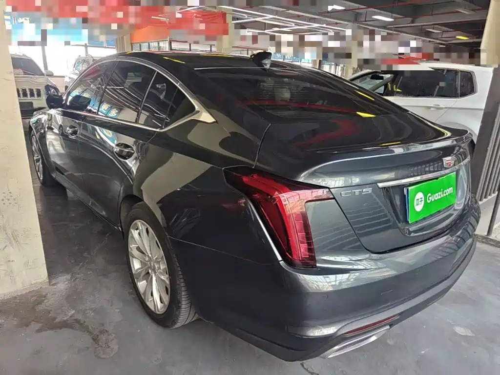 Cadillac CT5 — миниатюра 5