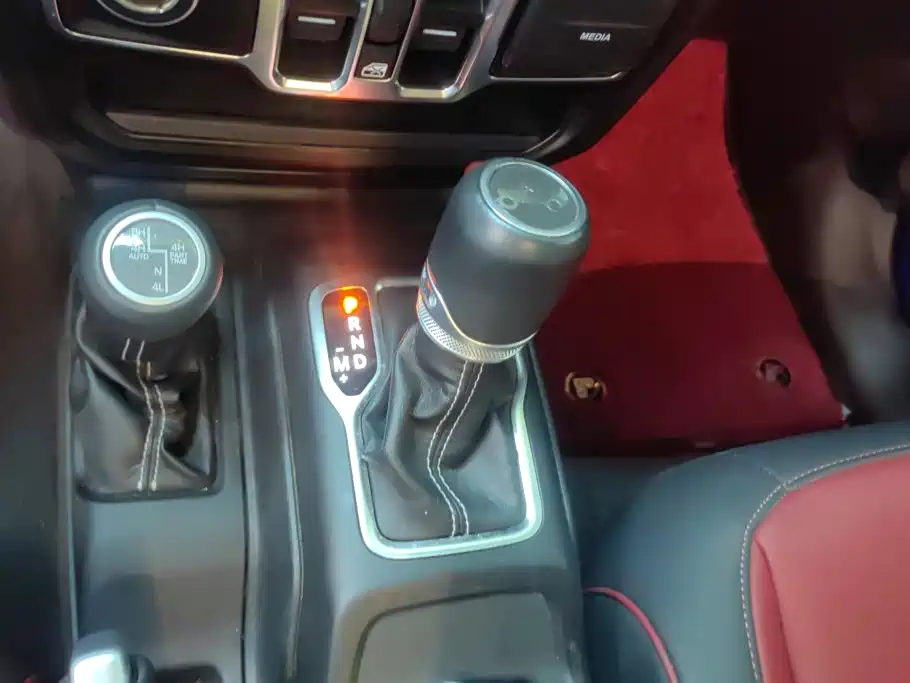 Jeep Wrangler — миниатюра 16