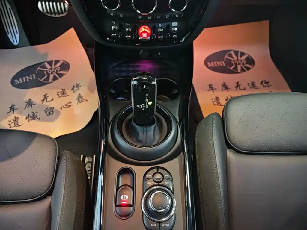 MINI Mini JCW Clubman — миниатюра 14