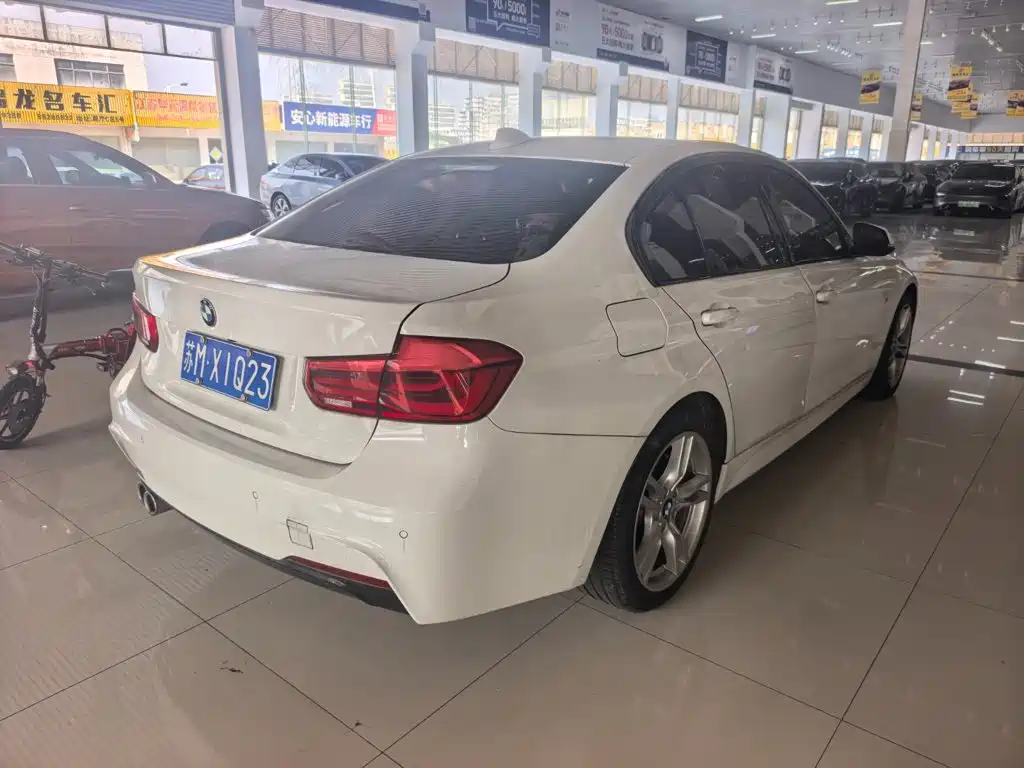 BMW 3 Series — миниатюра 5