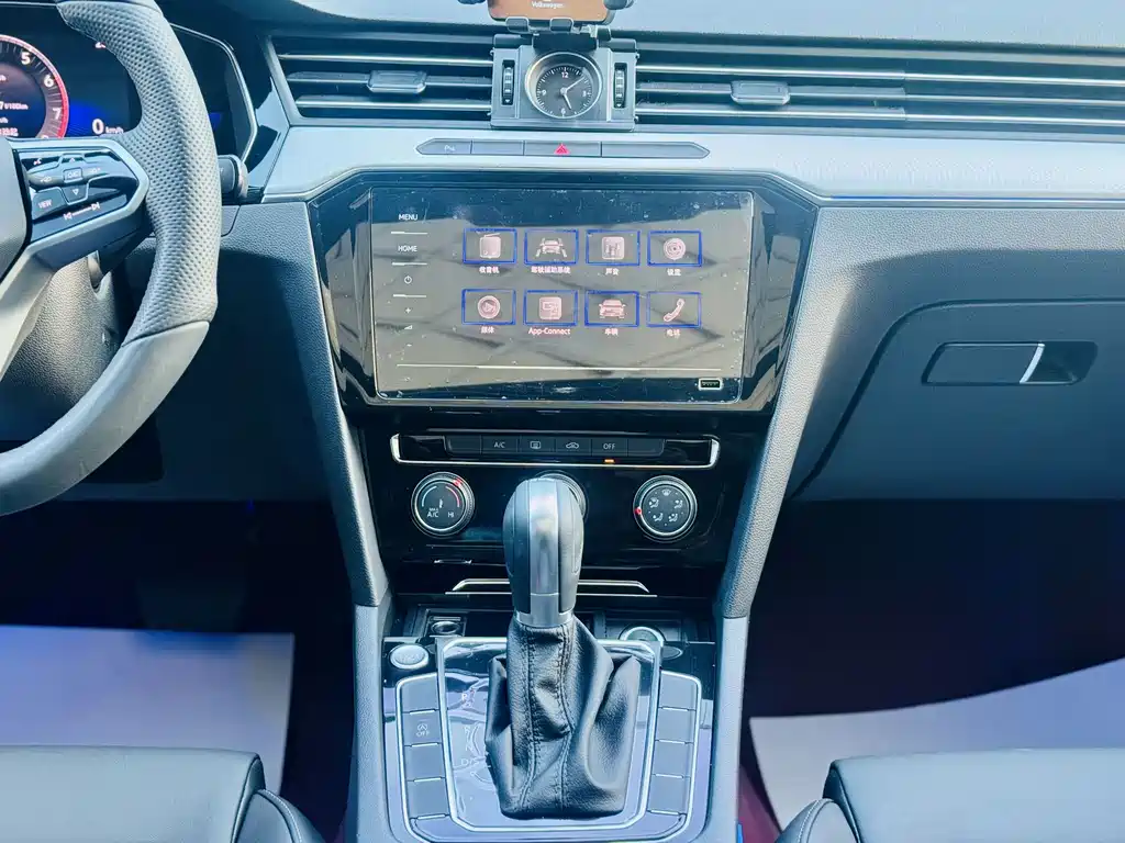 Volkswagen Magotan — миниатюра 12