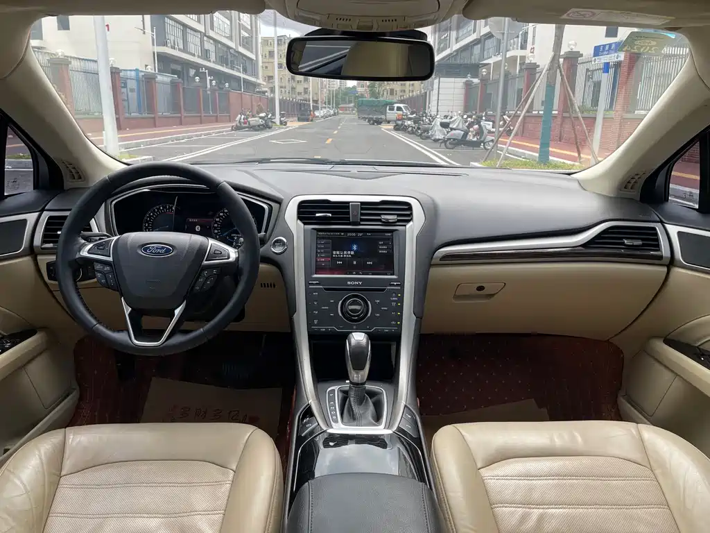 Ford Mondeo — миниатюра 14