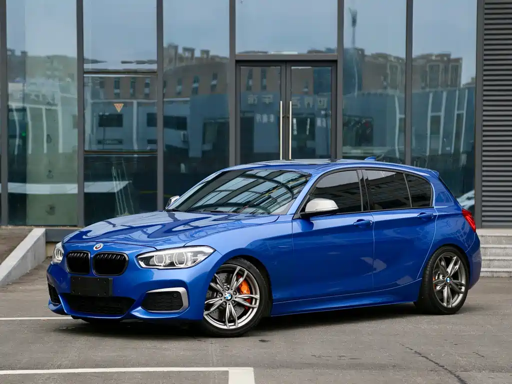 BMW 1 Series (Import) 2017