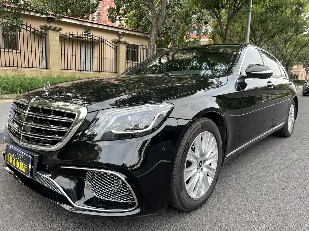 MERCEDES-BENZ S CLASS