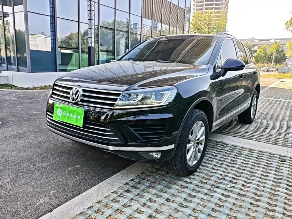 Volkswagen Touareg — миниатюра 2