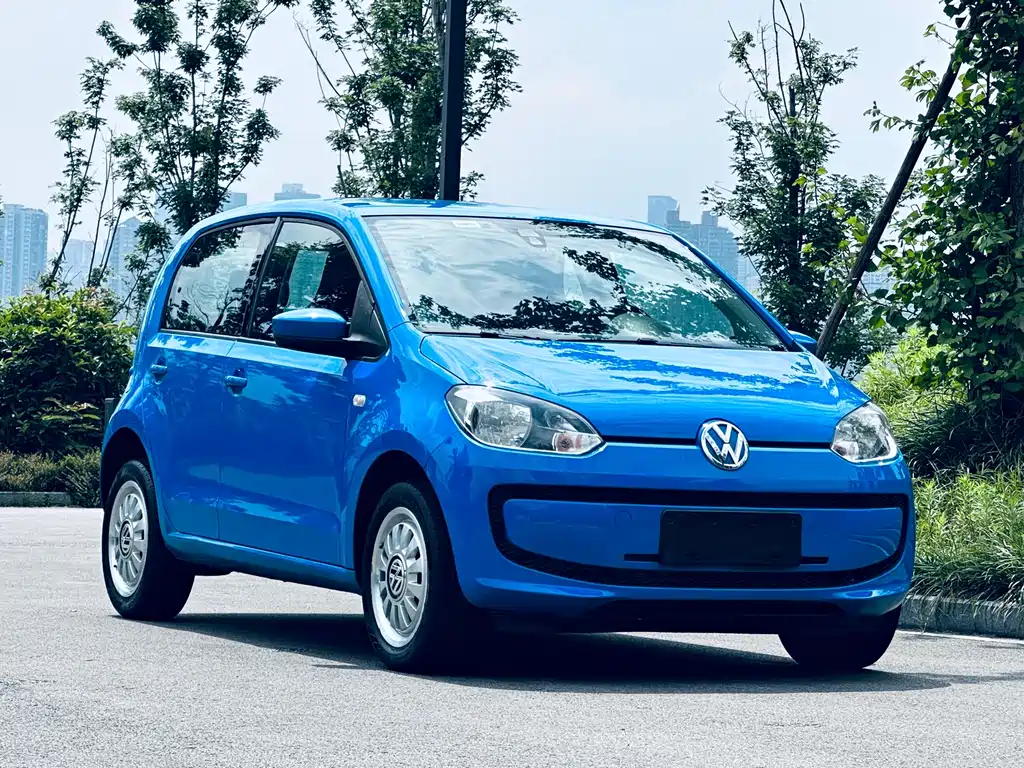 Volkswagen up! 2015 1.0L move up!
