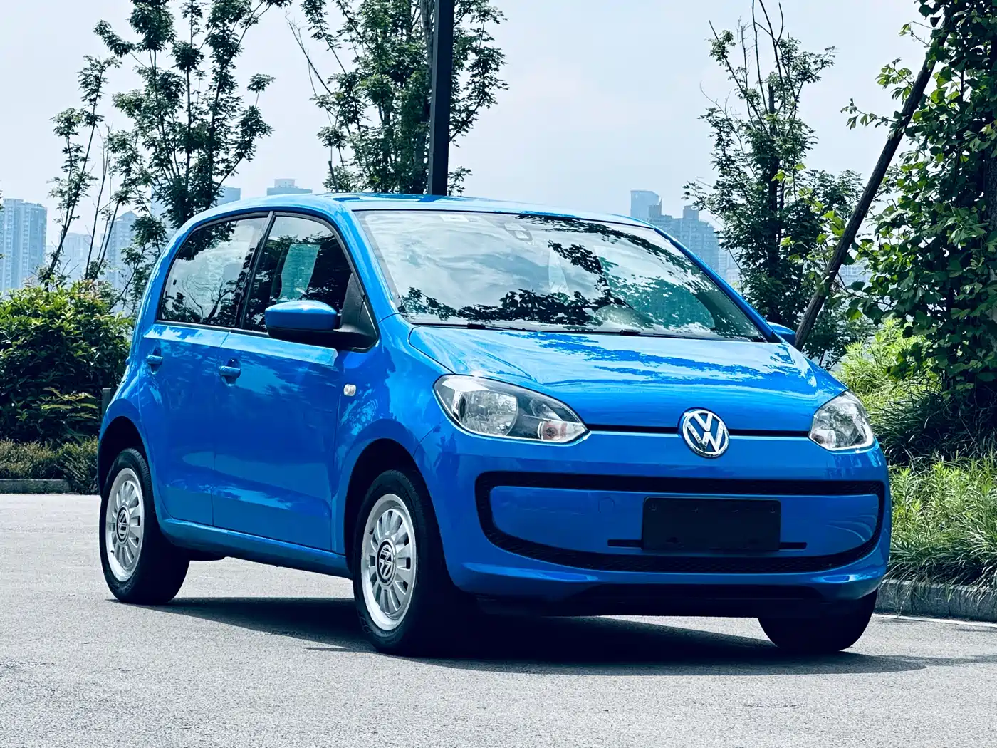 Volkswagen up!