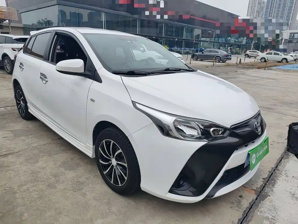 Toyota Yaris L — миниатюра 4