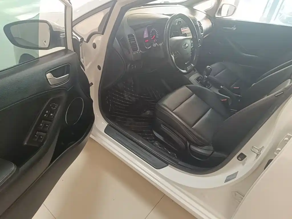 Kia K3 — миниатюра 16