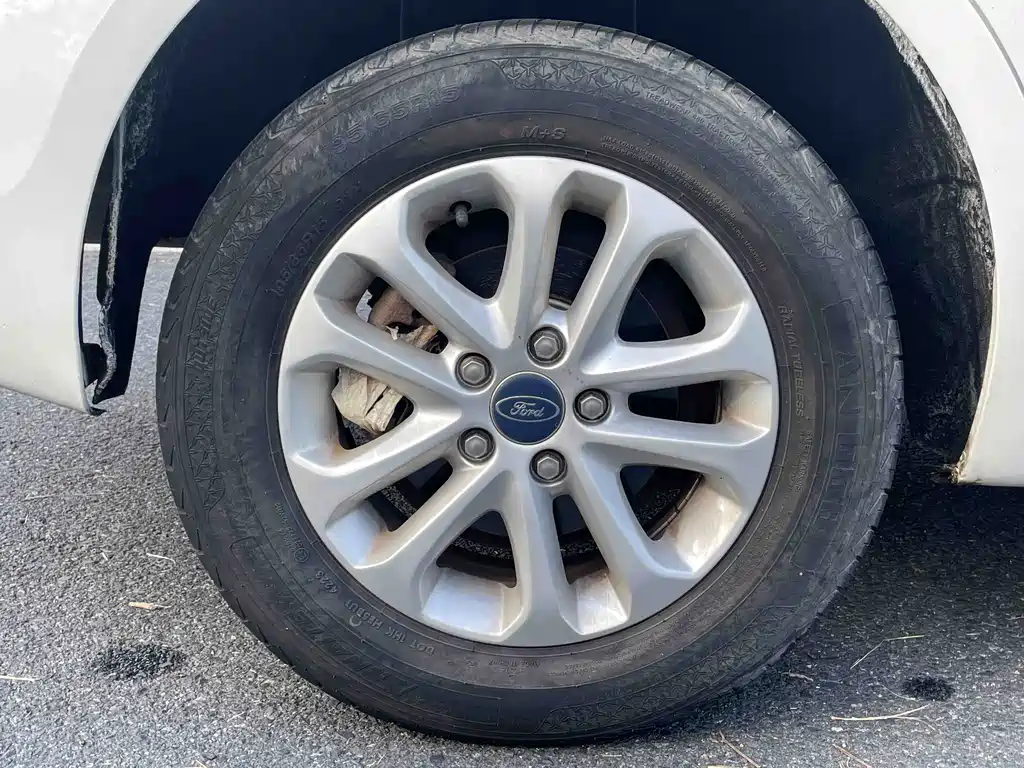 Ford Focus — миниатюра 13