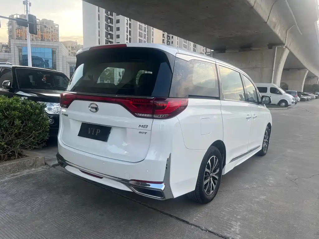 GAC TRUMPCHI M8