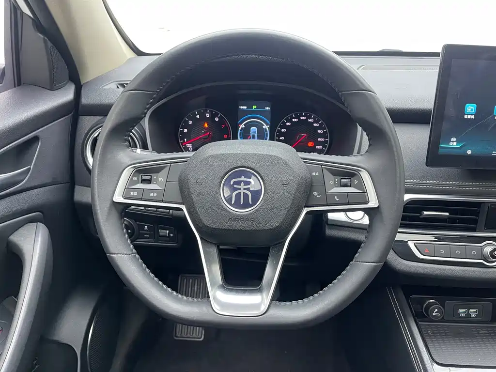 BYD Song — миниатюра 12