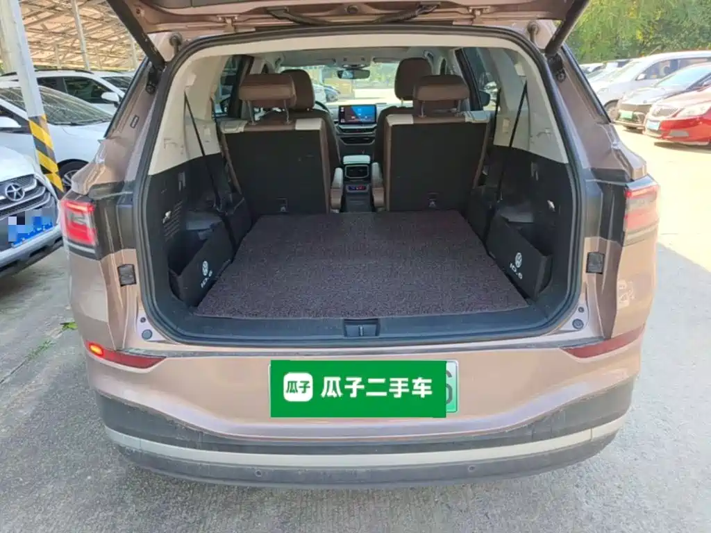 Volkswagen ID.6 X — миниатюра 19