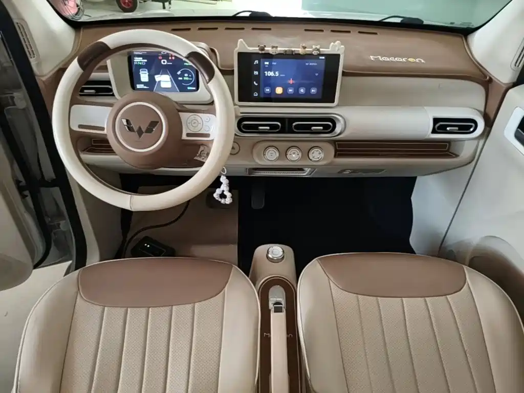 Wuling MINIEV — миниатюра 10