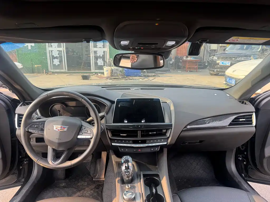 Cadillac CT5 — миниатюра 11