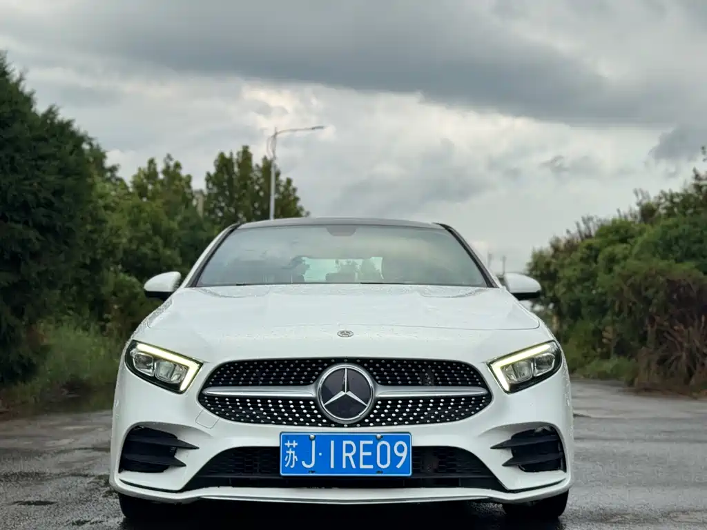 MERCEDES-BENZ A CLASS