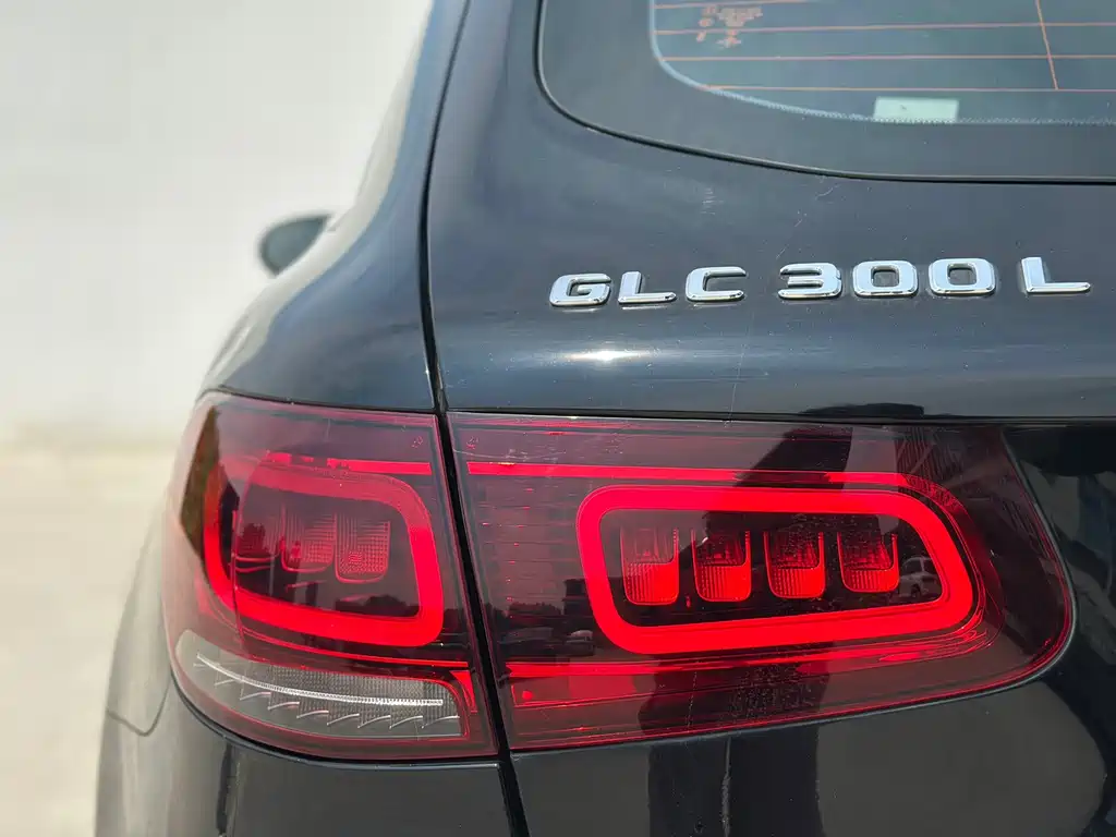 Mercedes-Benz GLC — миниатюра 21