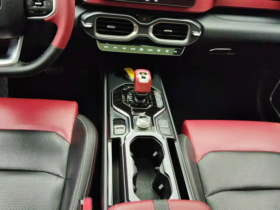 Geely Icon — миниатюра 16