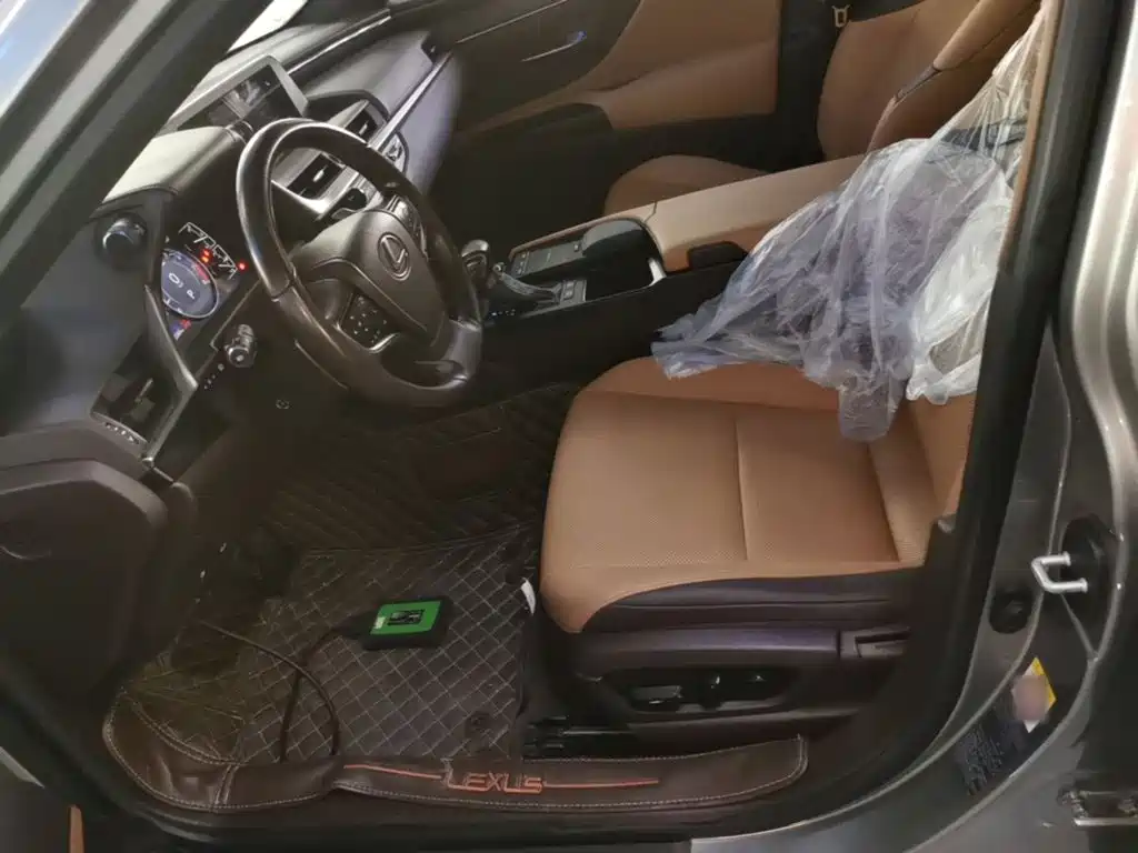 Lexus ES — миниатюра 15