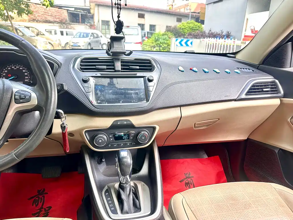 Ford Escort — миниатюра 12