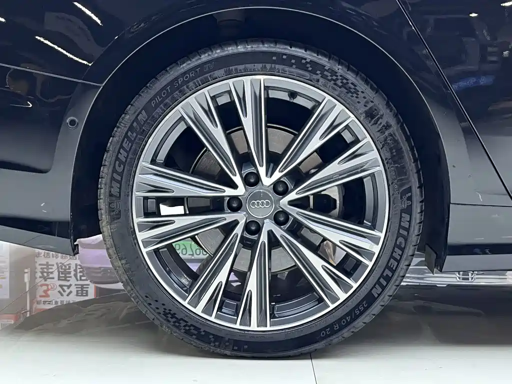 Audi A6L — миниатюра 15