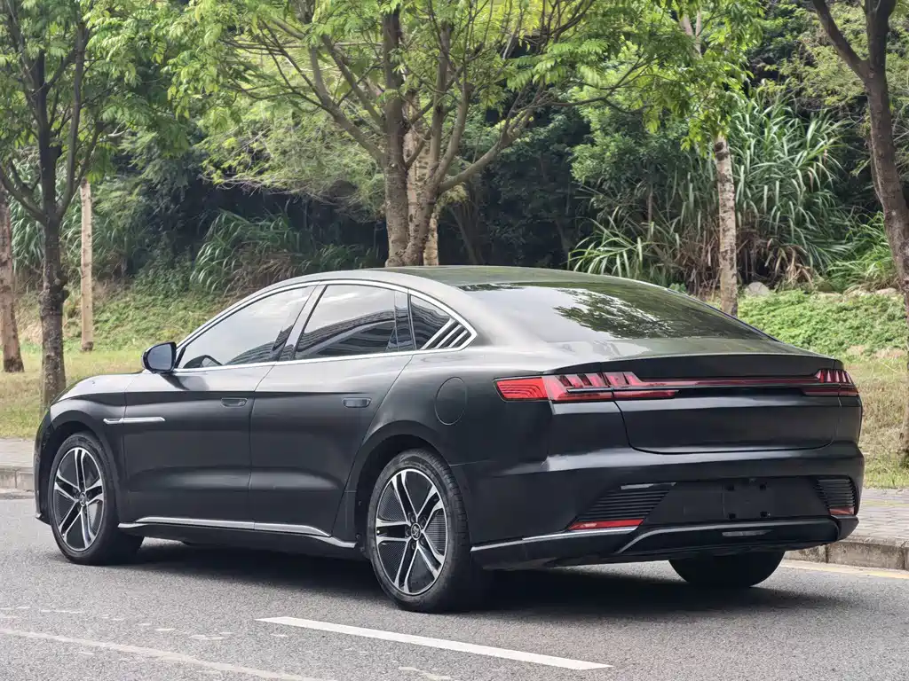 BYD Han — миниатюра 3