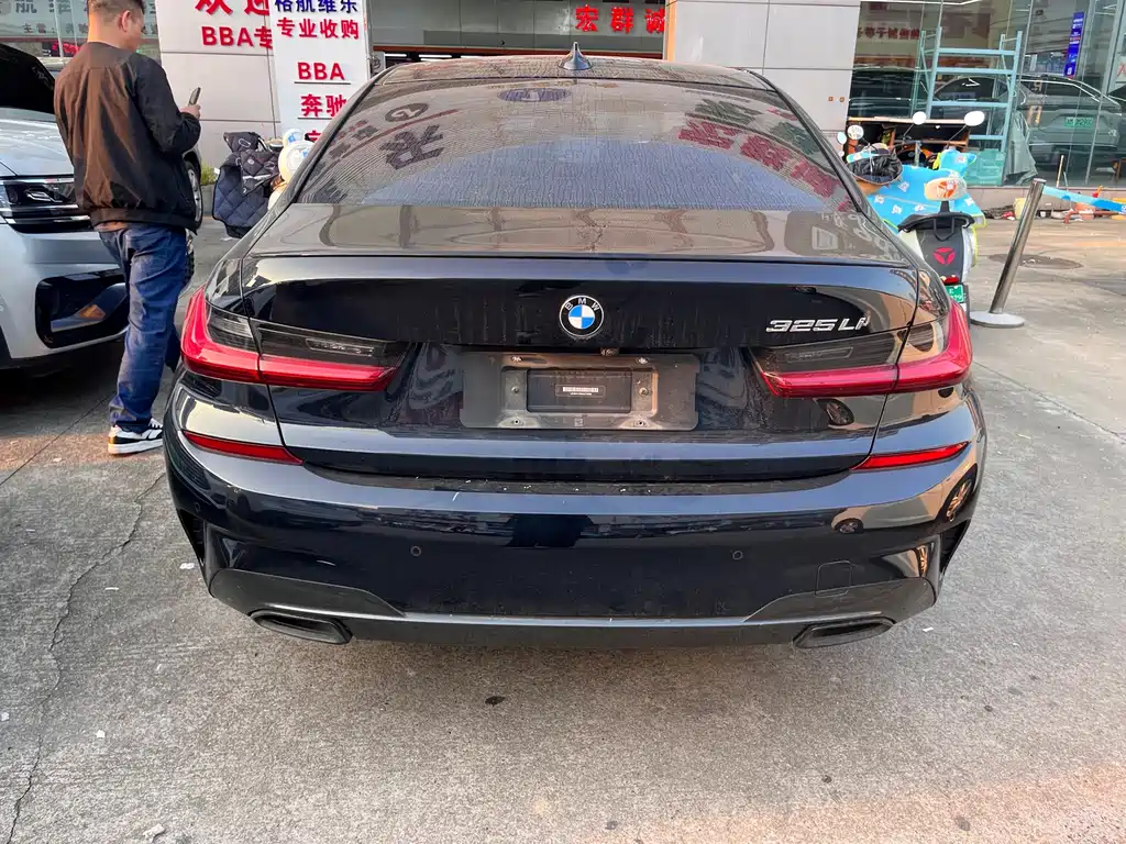BMW 3 Series — миниатюра 6