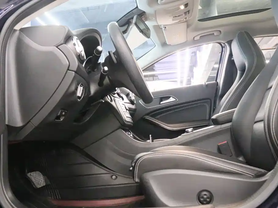 Mercedes-Benz GLA — миниатюра 13