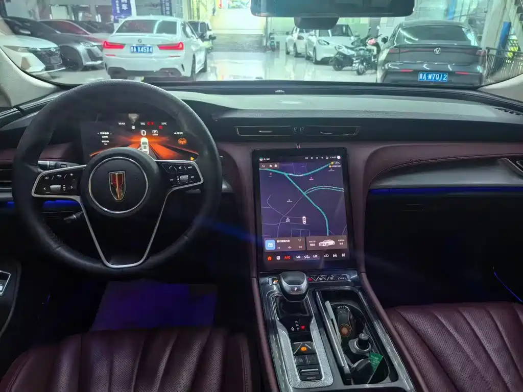 Hongqi Hongqi H5 — миниатюра 5