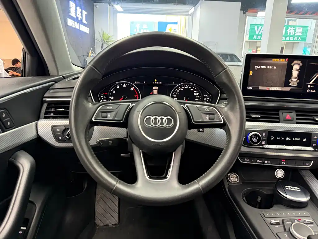 Audi A4L — миниатюра 8