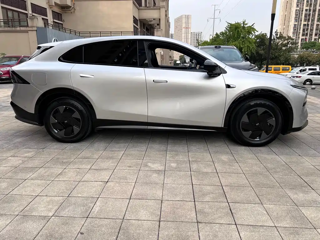 XPeng G7 — миниатюра 4