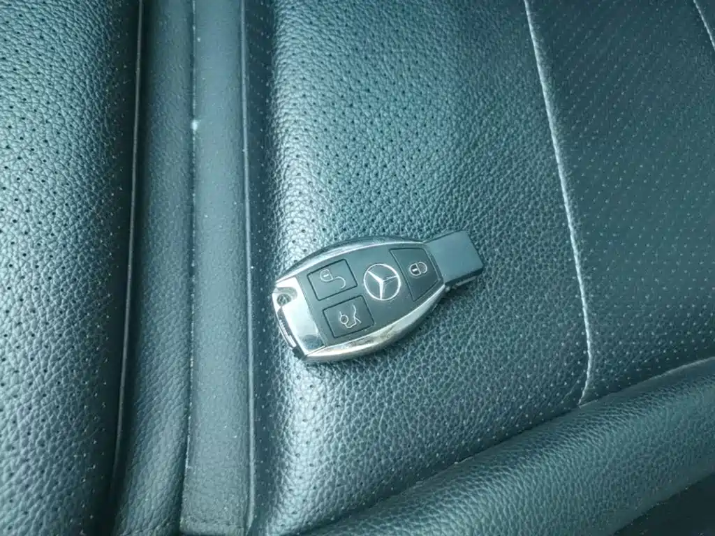 Mercedes-Benz C-Class — миниатюра 9