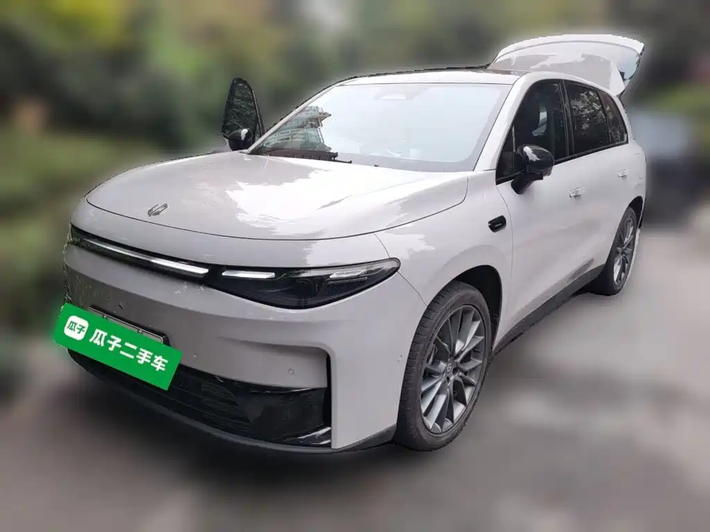 Leapmotor Leapmotor C10 — миниатюра 2