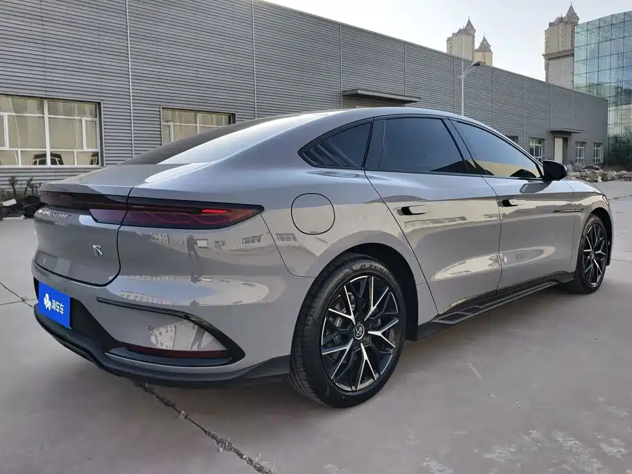 BYD Han — миниатюра 3