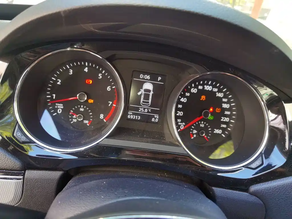 Volkswagen Sagitar — миниатюра 7