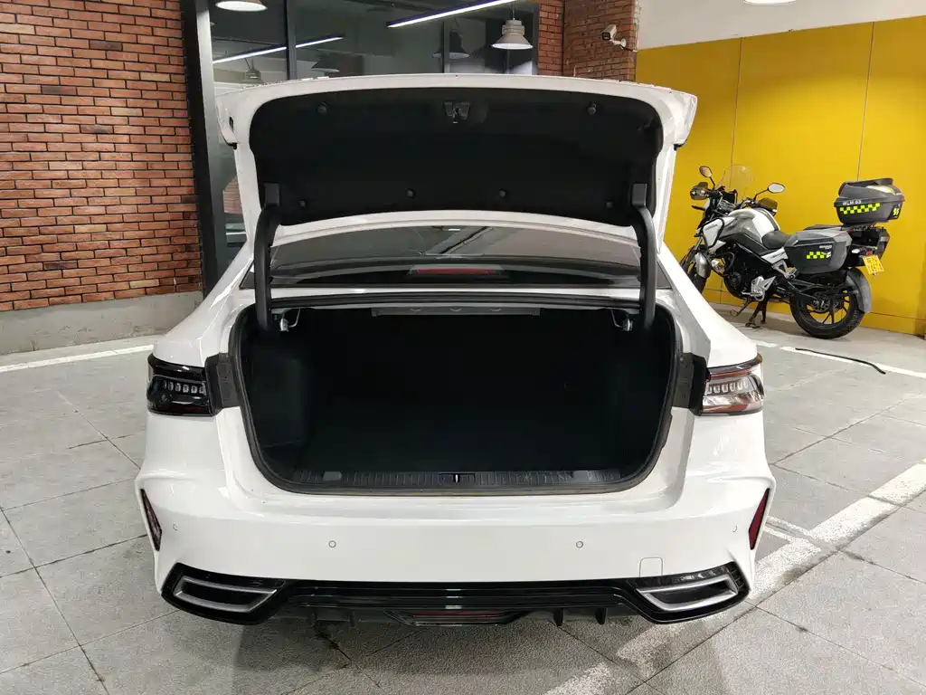 Chery Arrizo 8 — миниатюра 20
