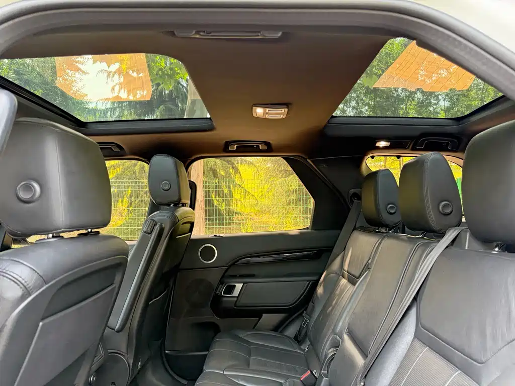 Land Rover Discovery - фото 14