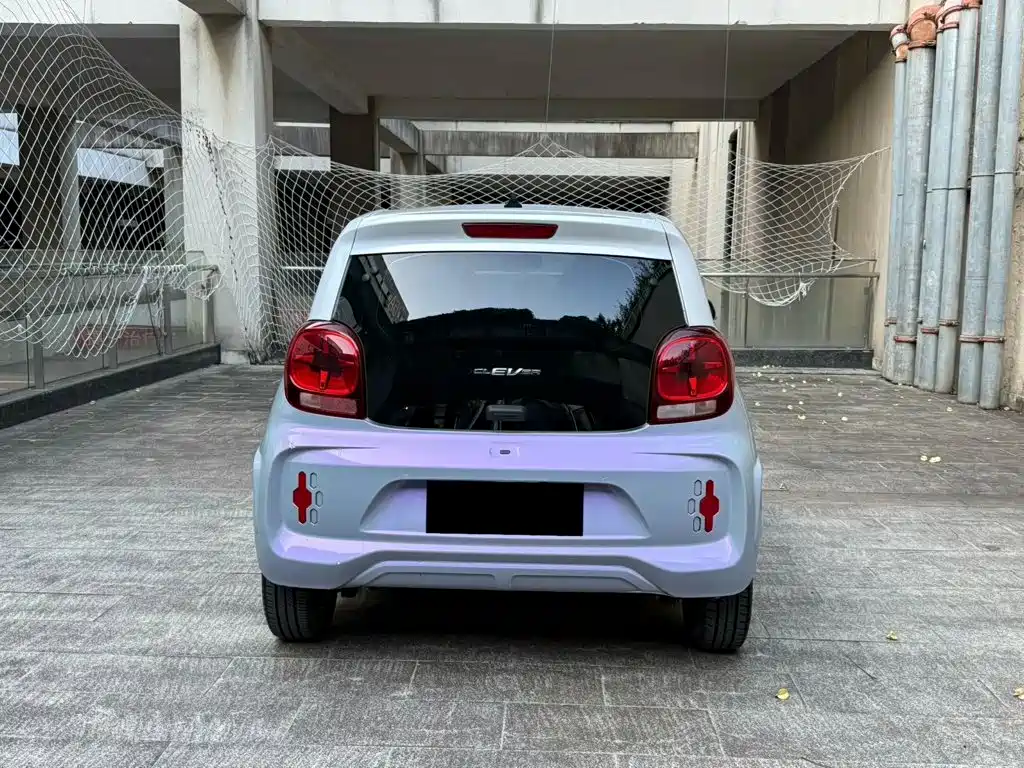 Roewe Clever — миниатюра 4