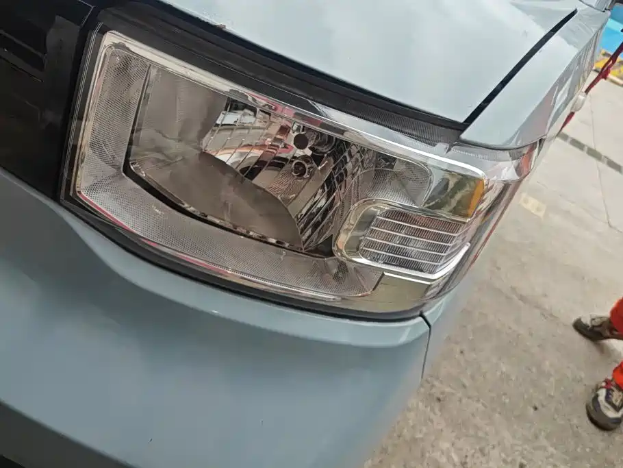 Wuling MINIEV — миниатюра 5