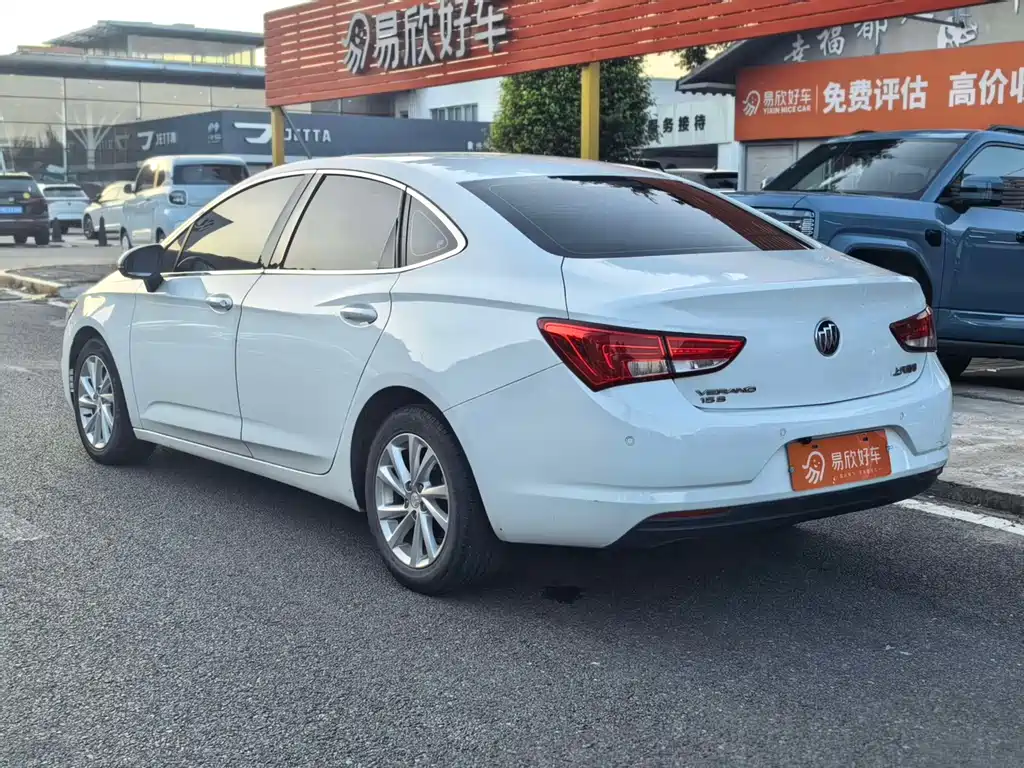 Buick Verano — миниатюра 9