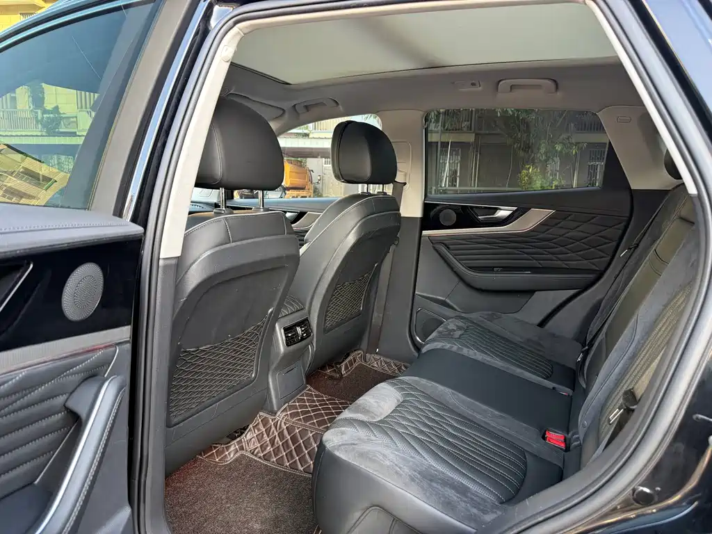 Hongqi Hongqi HS5 — миниатюра 5