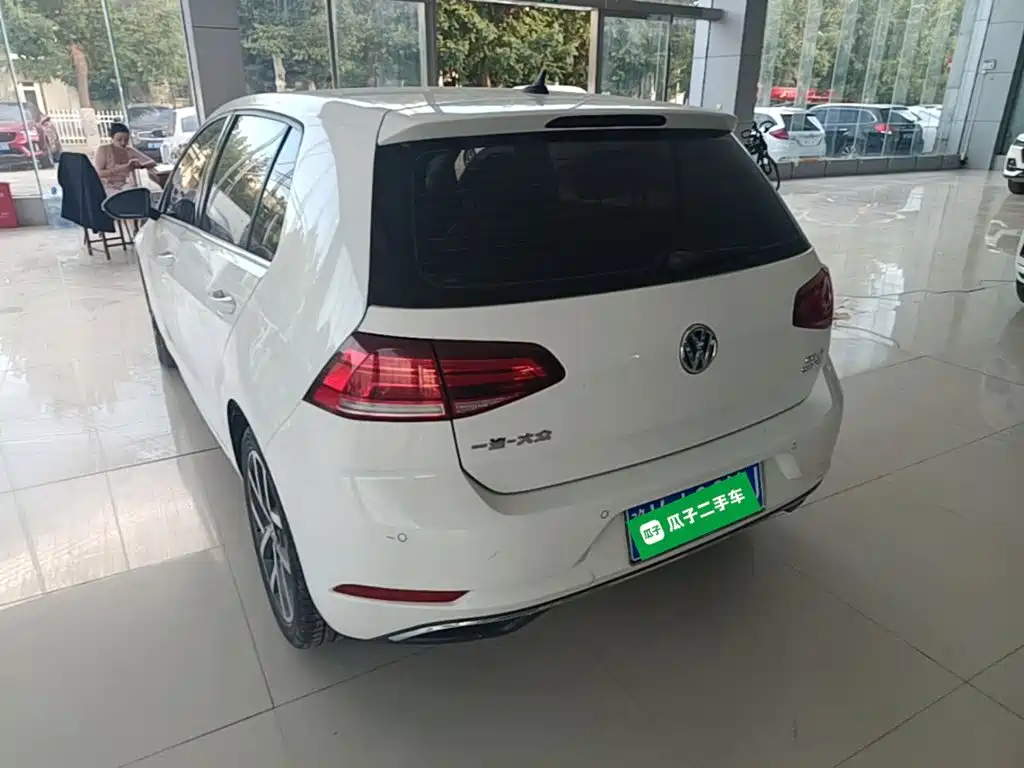 Volkswagen Golf — миниатюра 5