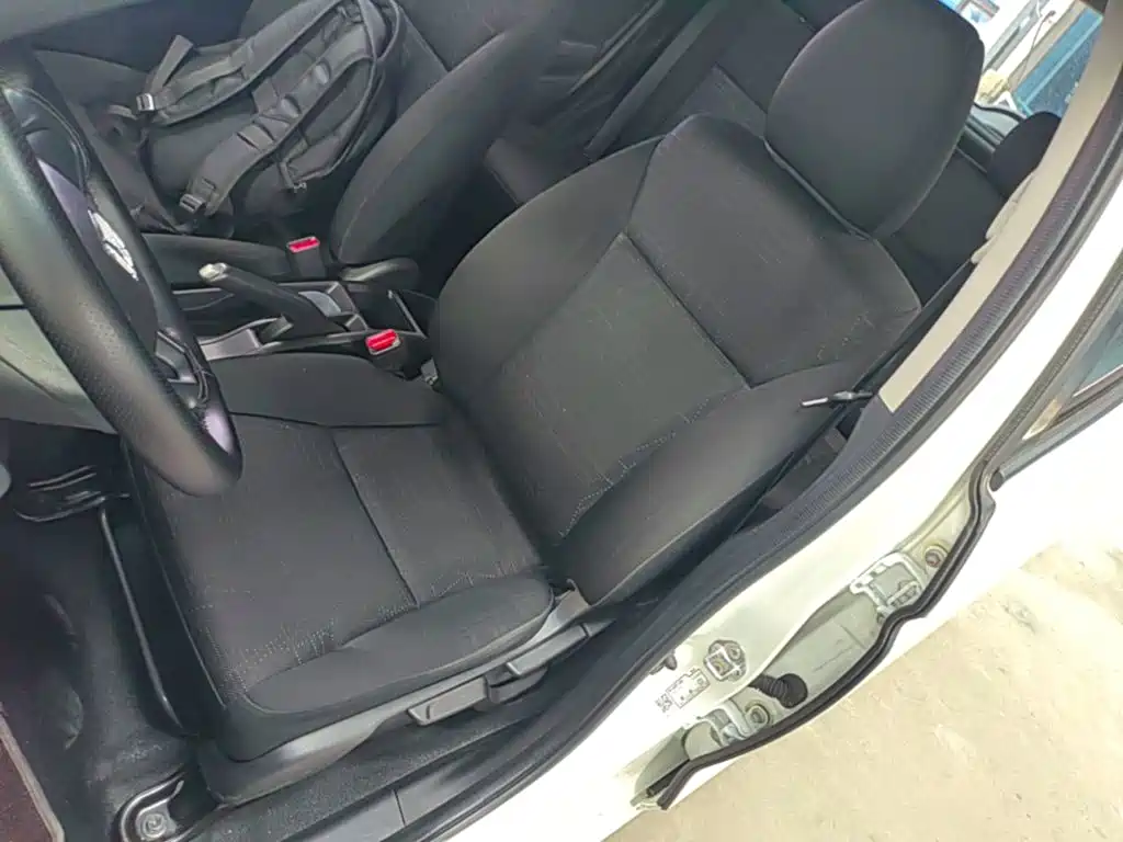 Honda Fit — миниатюра 15