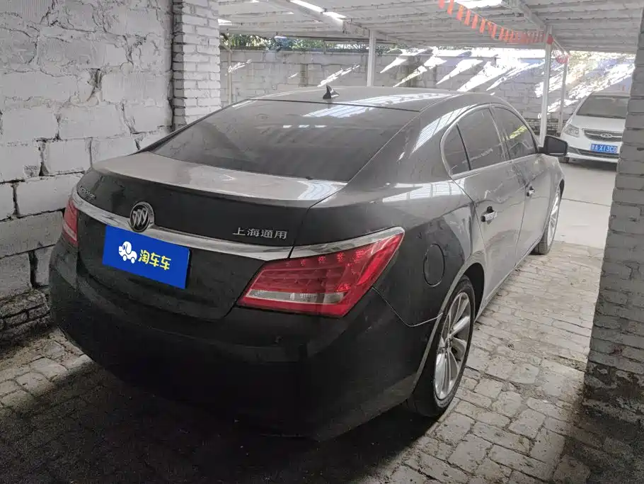 Buick LaCrosse — миниатюра 3