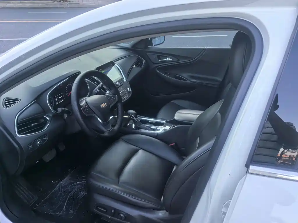 Chevrolet Malibu XL — миниатюра 7