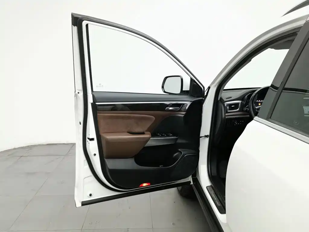 GAC Motor Trumpchi GS8 — миниатюра 8