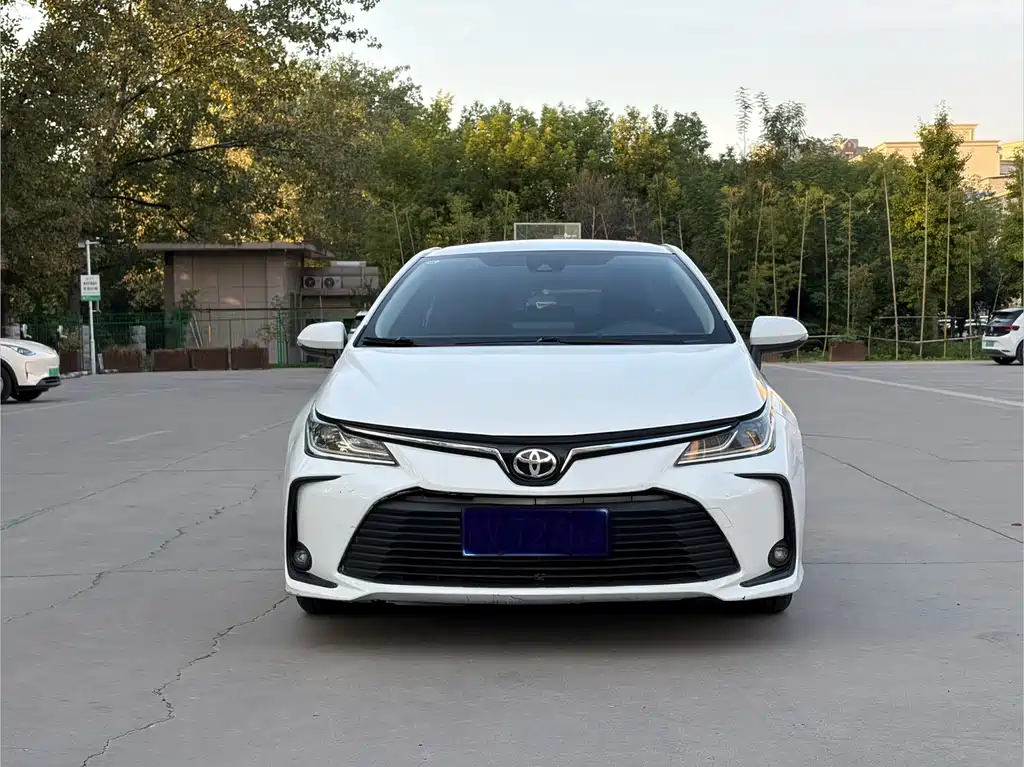 Toyota Corolla — миниатюра 2