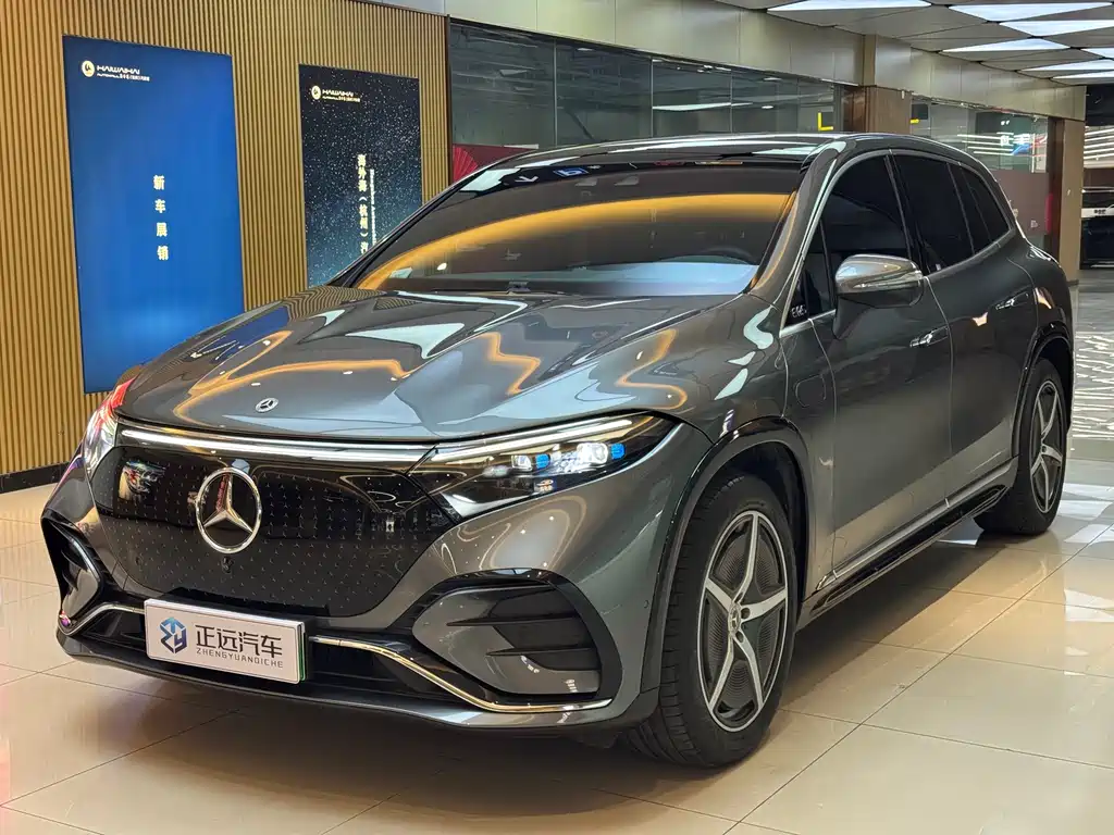 Mercedes-Benz EQS SUV 2023