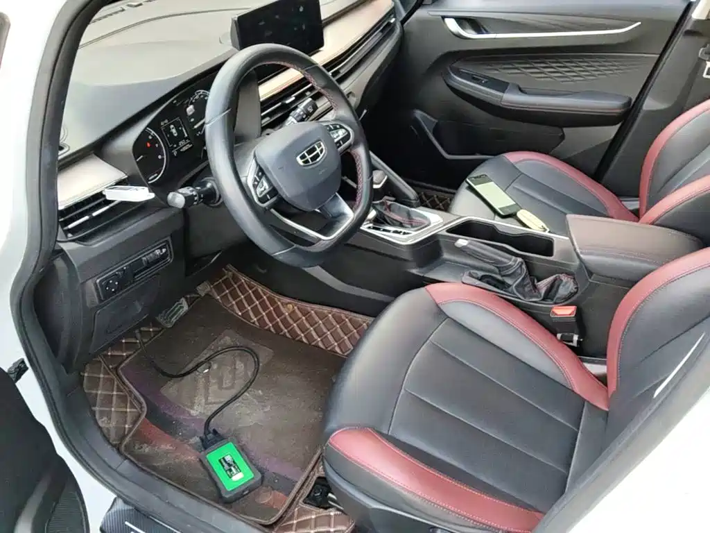 Geely Vision X3 — миниатюра 15