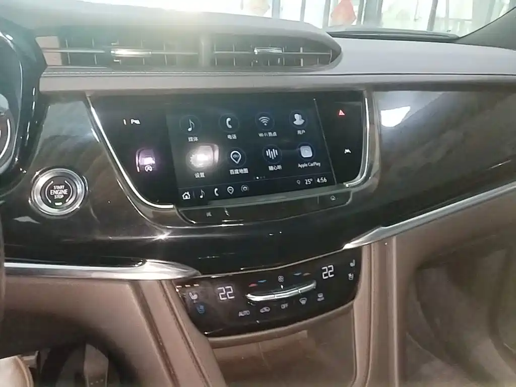 Cadillac XT6 — миниатюра 13